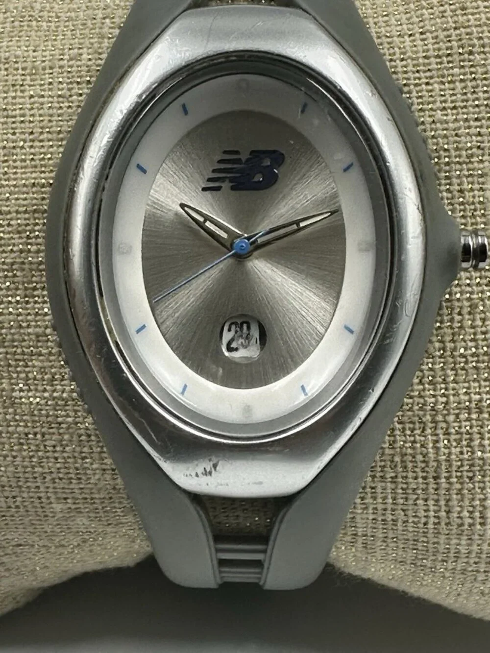 New Balance Watch Womens Silver Tone Oval Dial Date Window New Battery